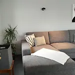 Entire House 20 Min From Interlaken Apartment *